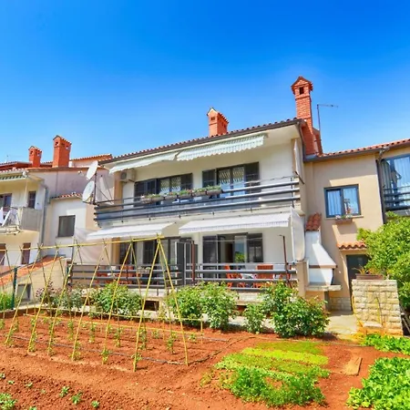 Apartment Fuer 4 Personen Ca 50 Qm In Fazana, Istrien Istrische Riviera *